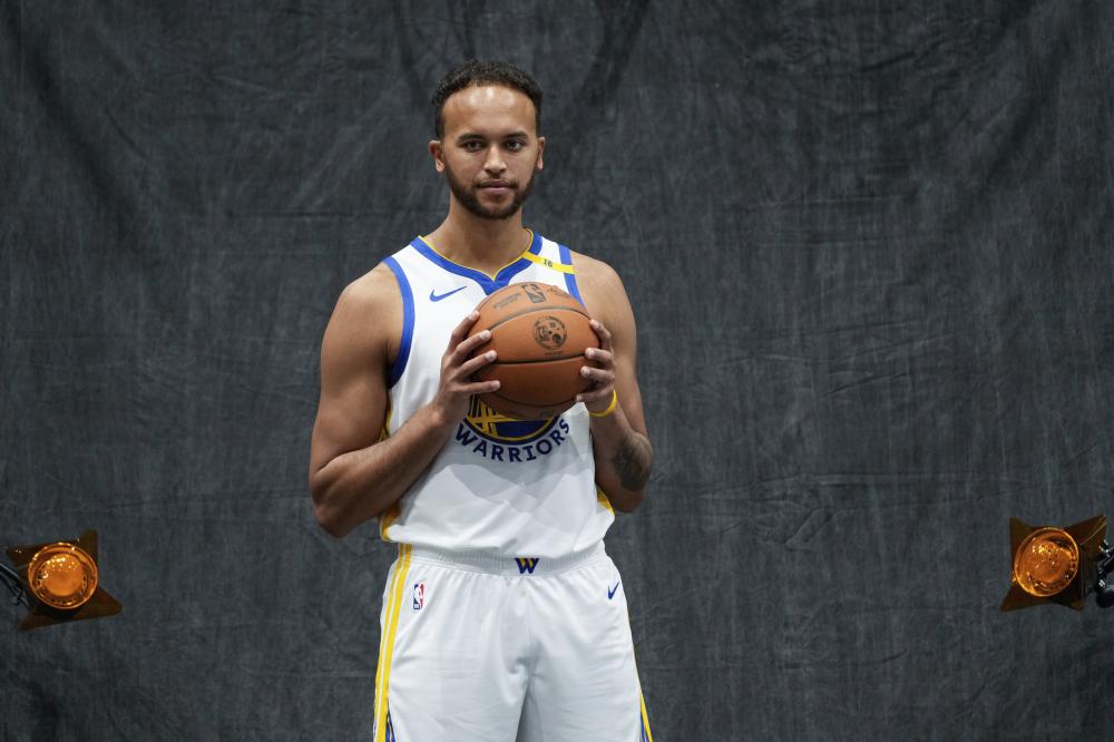 不仅具备 不仅具备